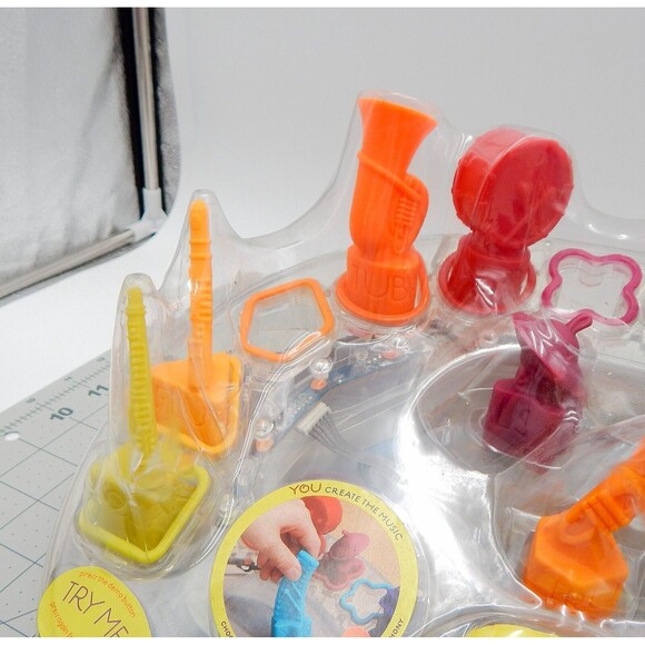 B. Toys Battat Symphony Musical Toy Orchestra For Kids Classical Music - Picture 3 of 15